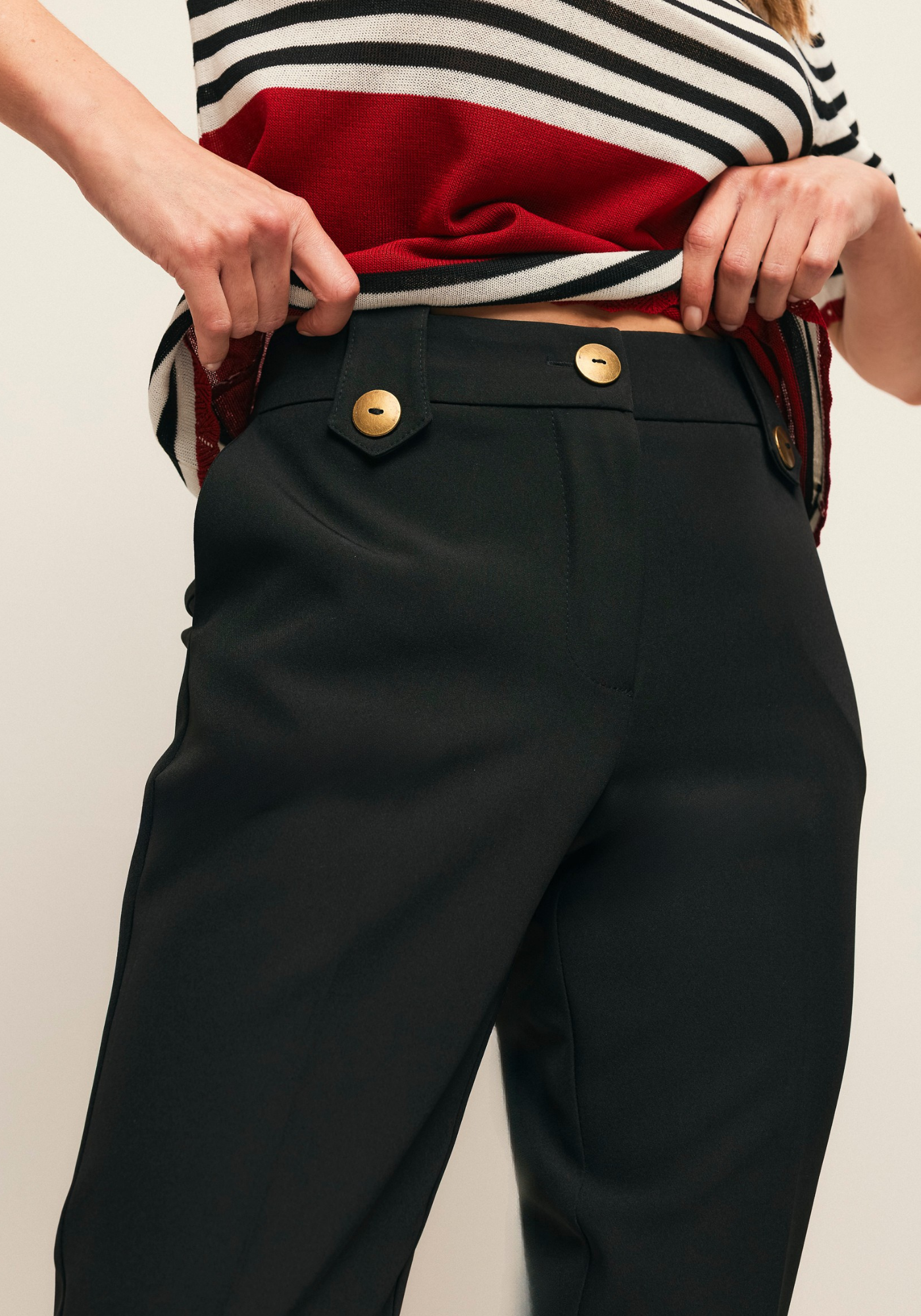 08 calca alfaiataria martingale preto