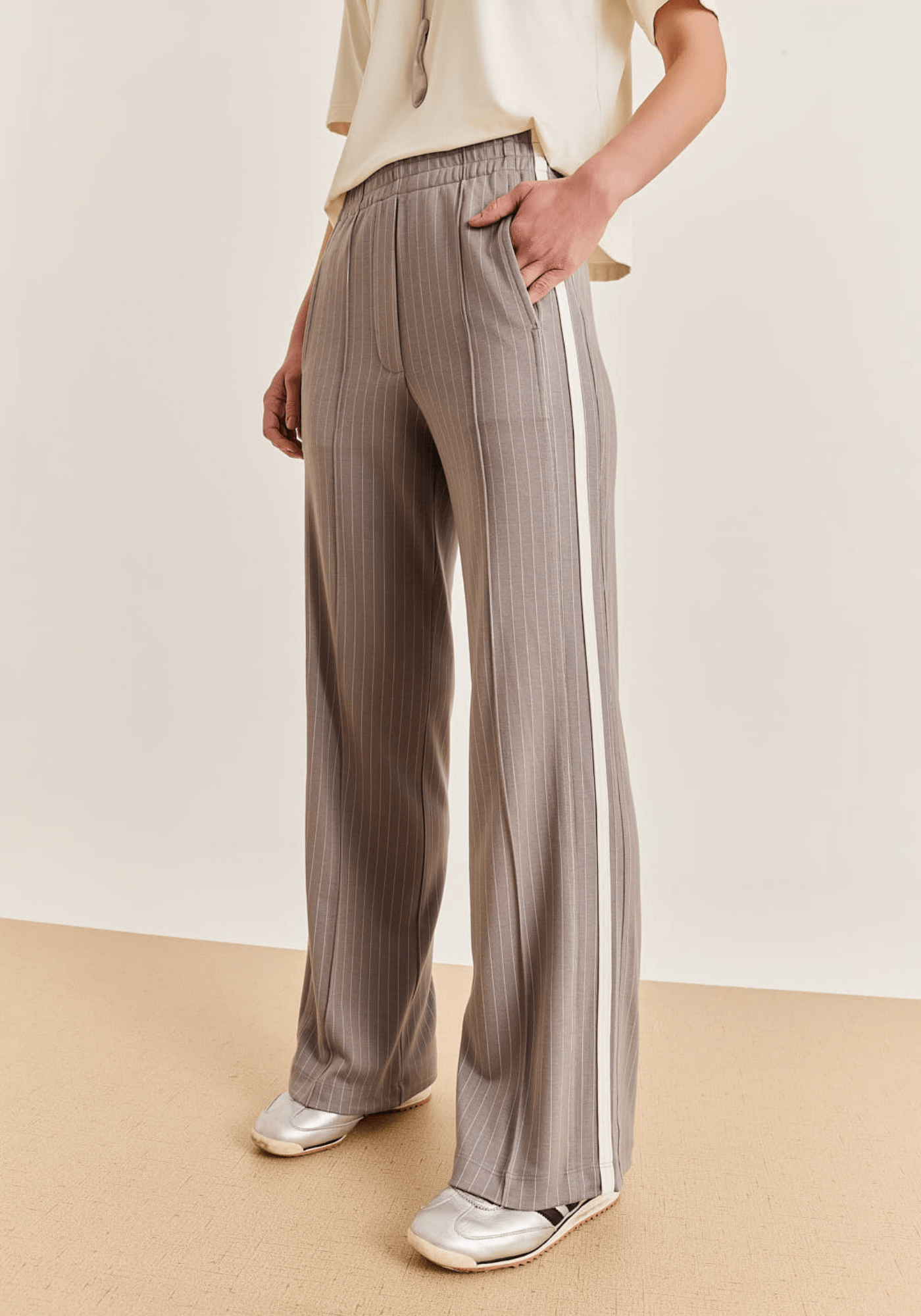 05 calca pantalona sport n rich cinza