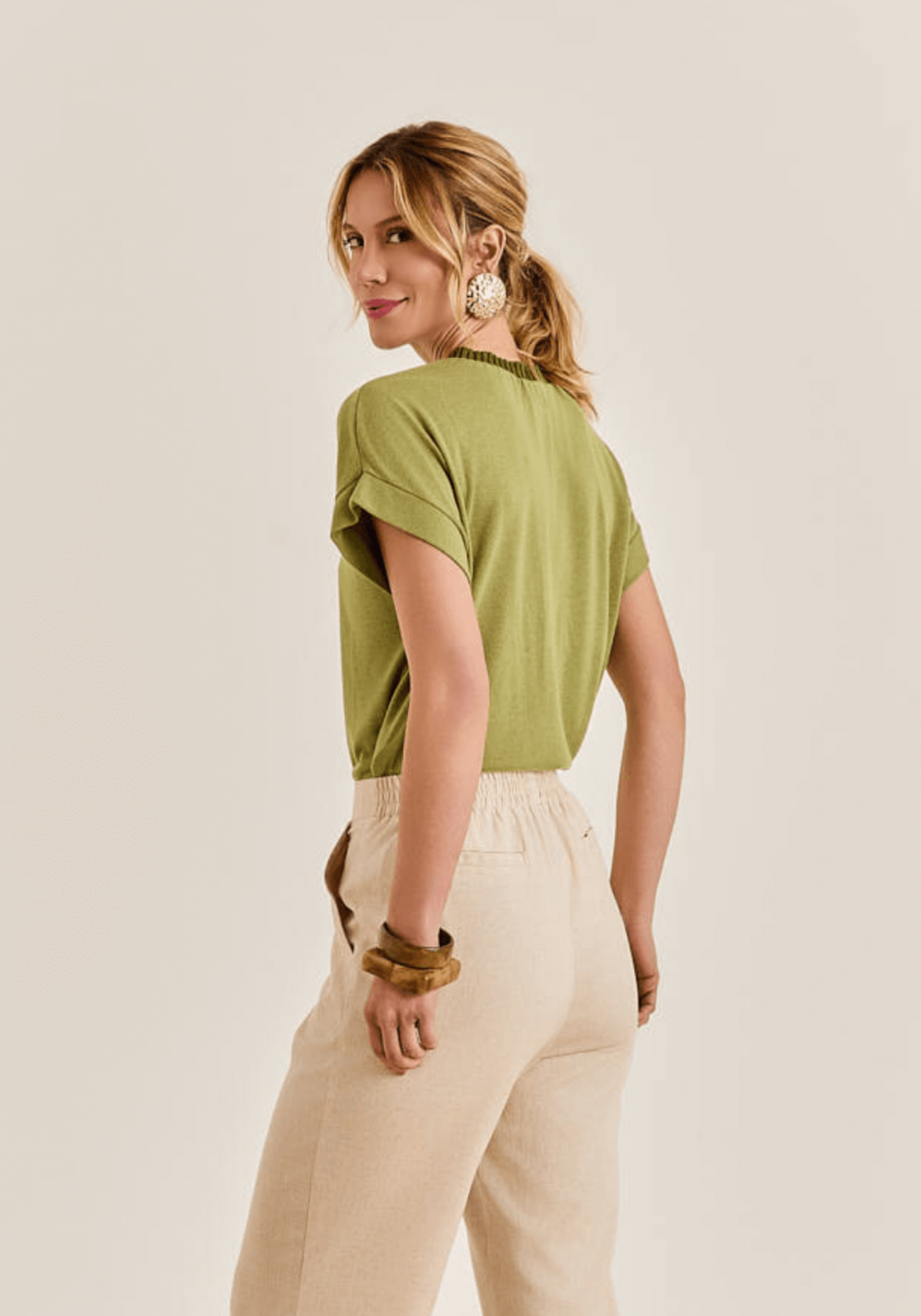 02 t shirt linen tricot verde