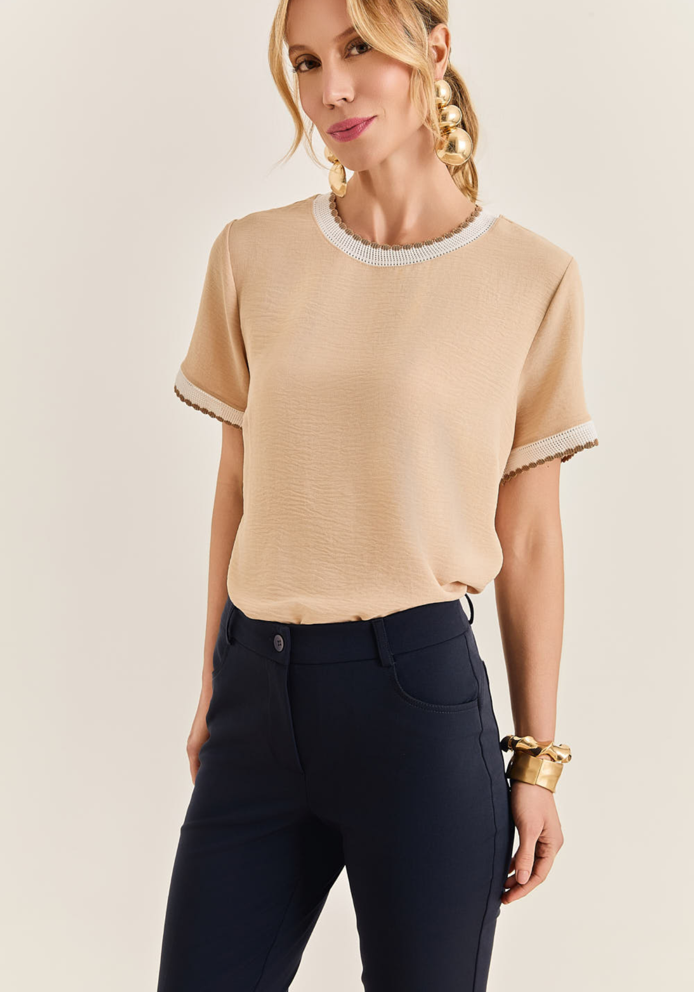 01 blusa mimo retiii bege