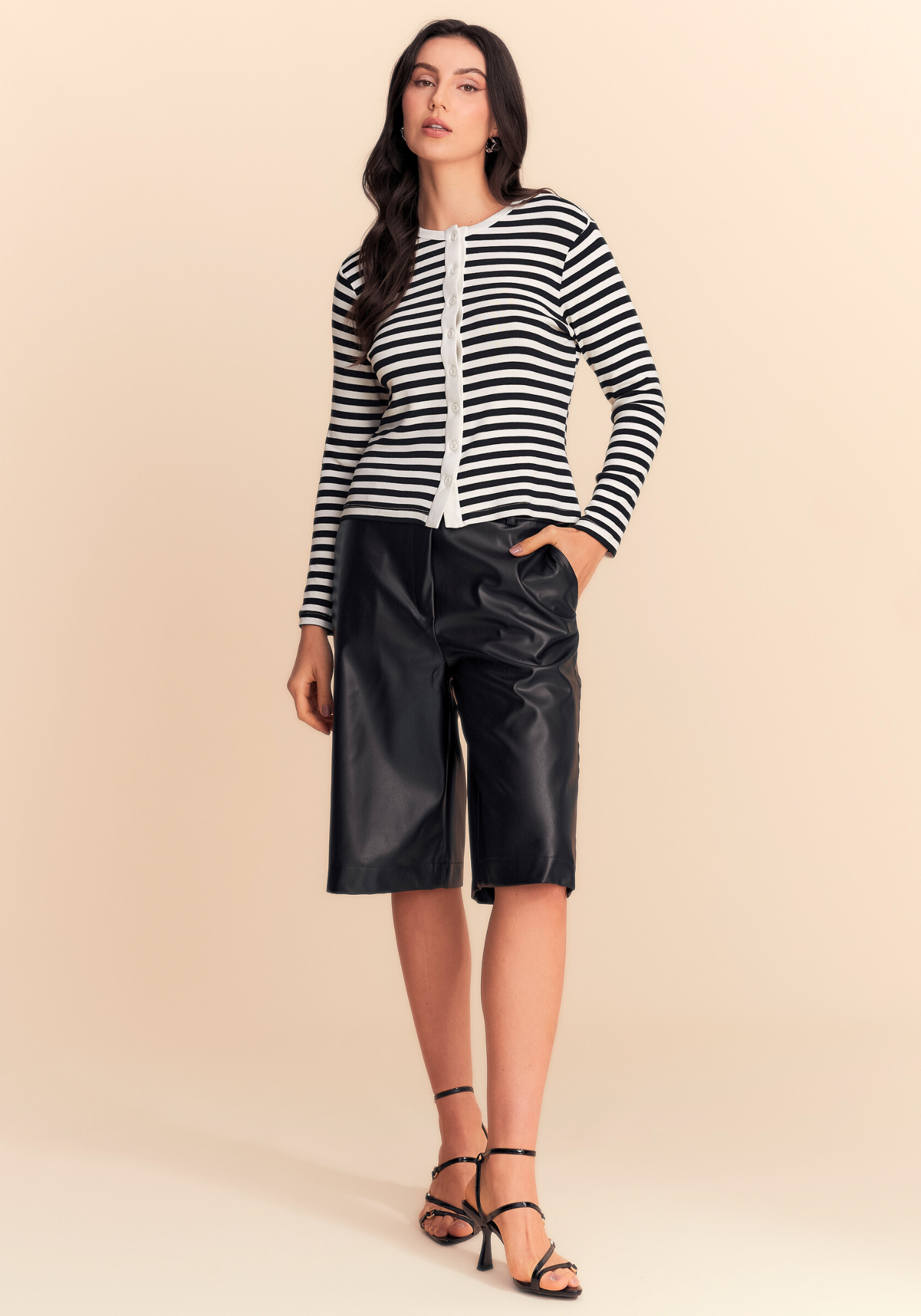 01 casaqueto listrado malha tricot preto