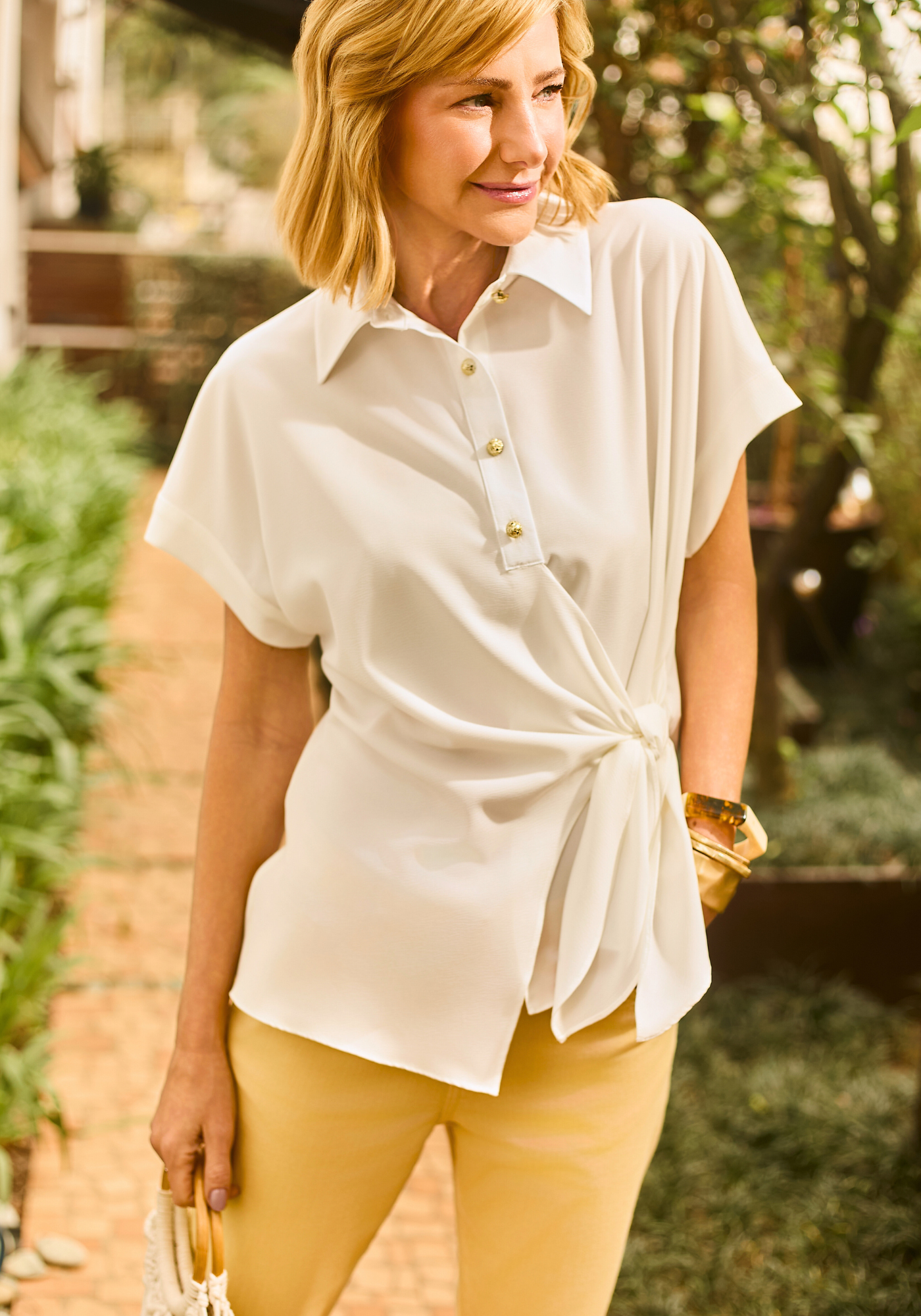 01 blusa botoes com amarracao off