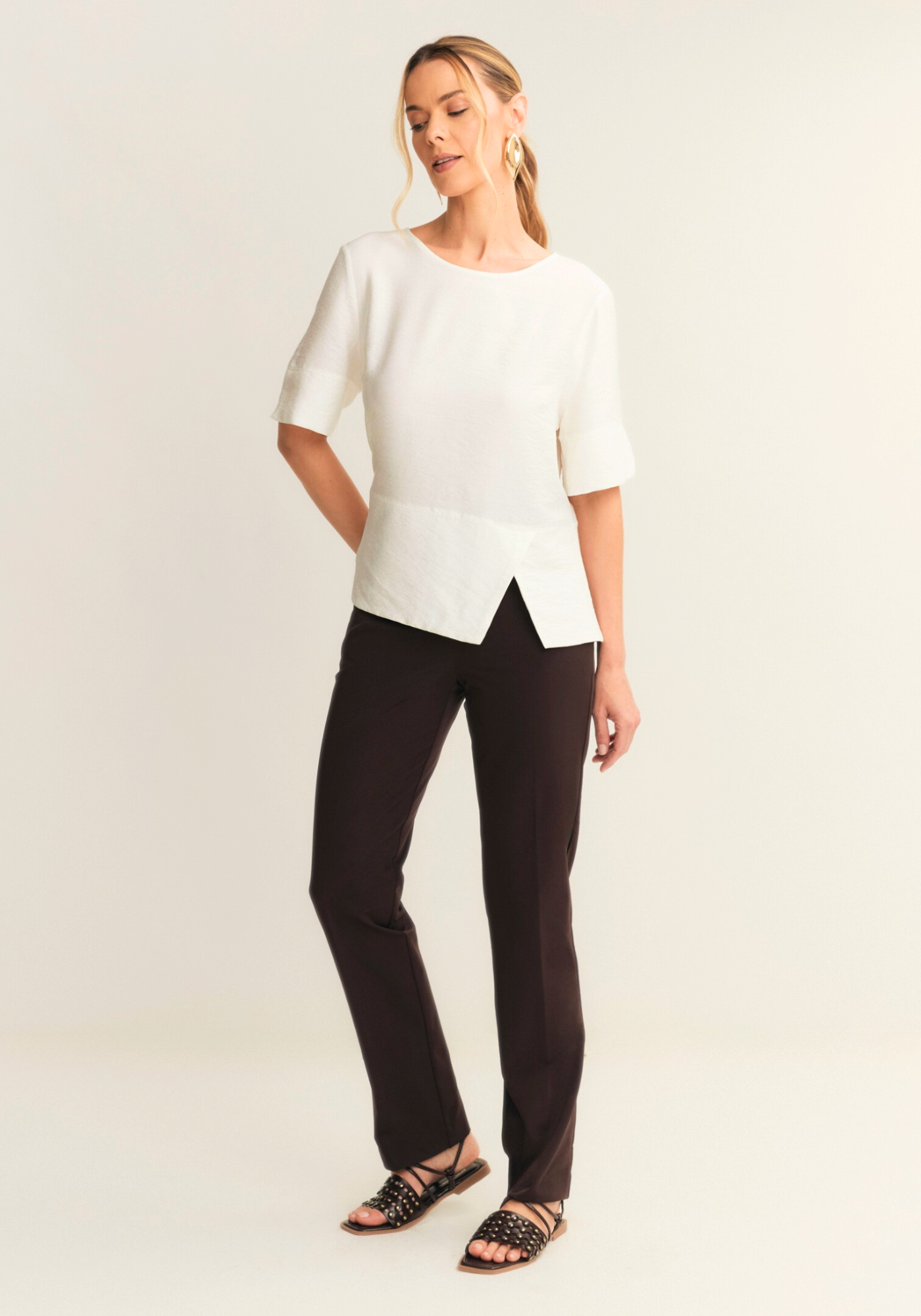 04 calca alfa burgos mascavo