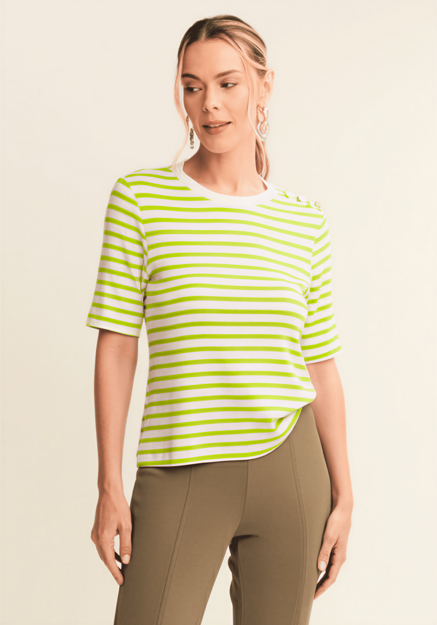 01 t shirts listras tricot verde