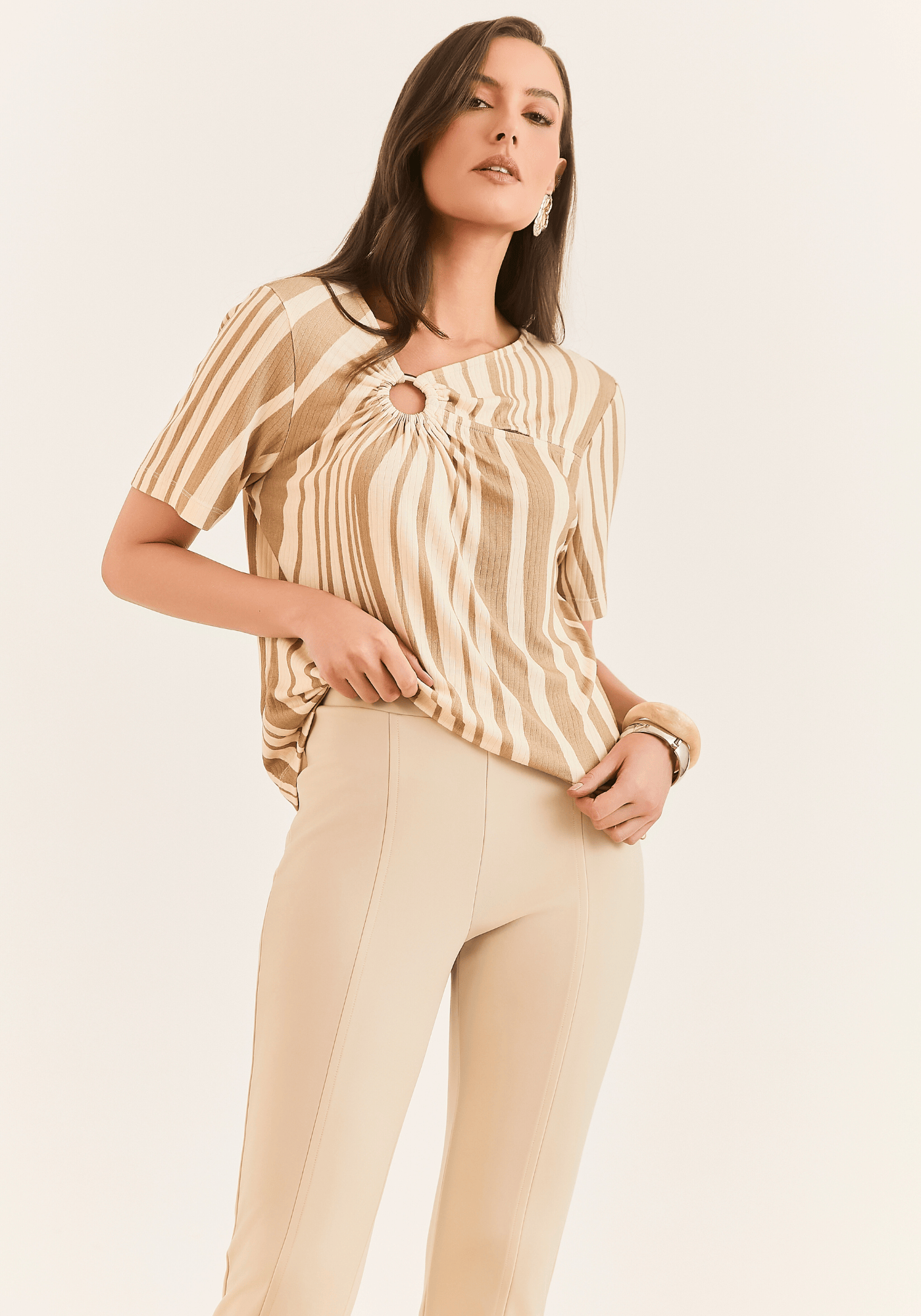 08 legging montaria globe bege