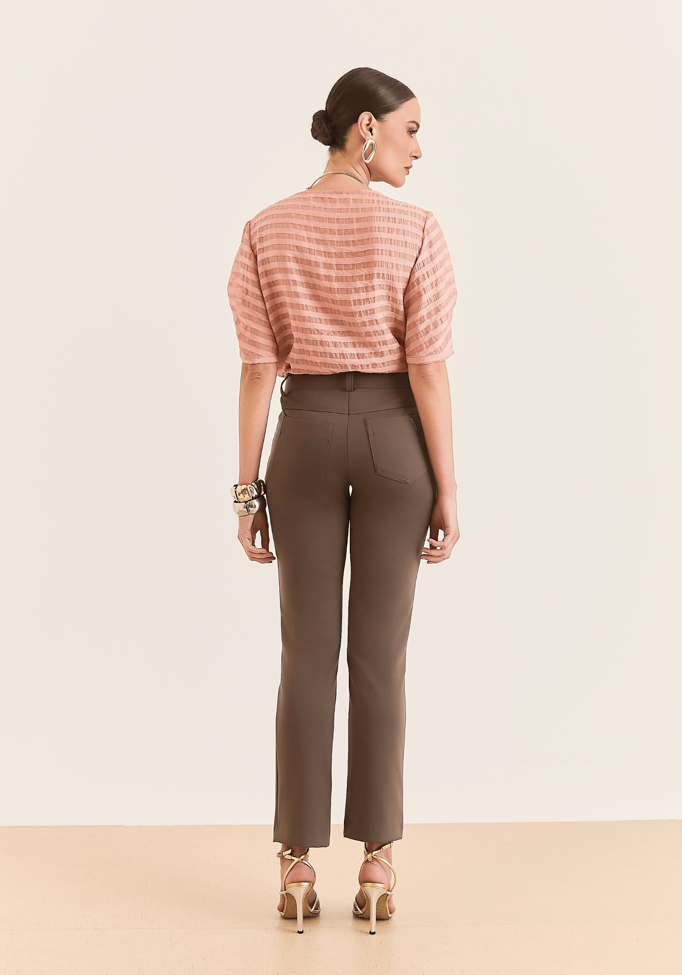 02 calca malha nobre caqui