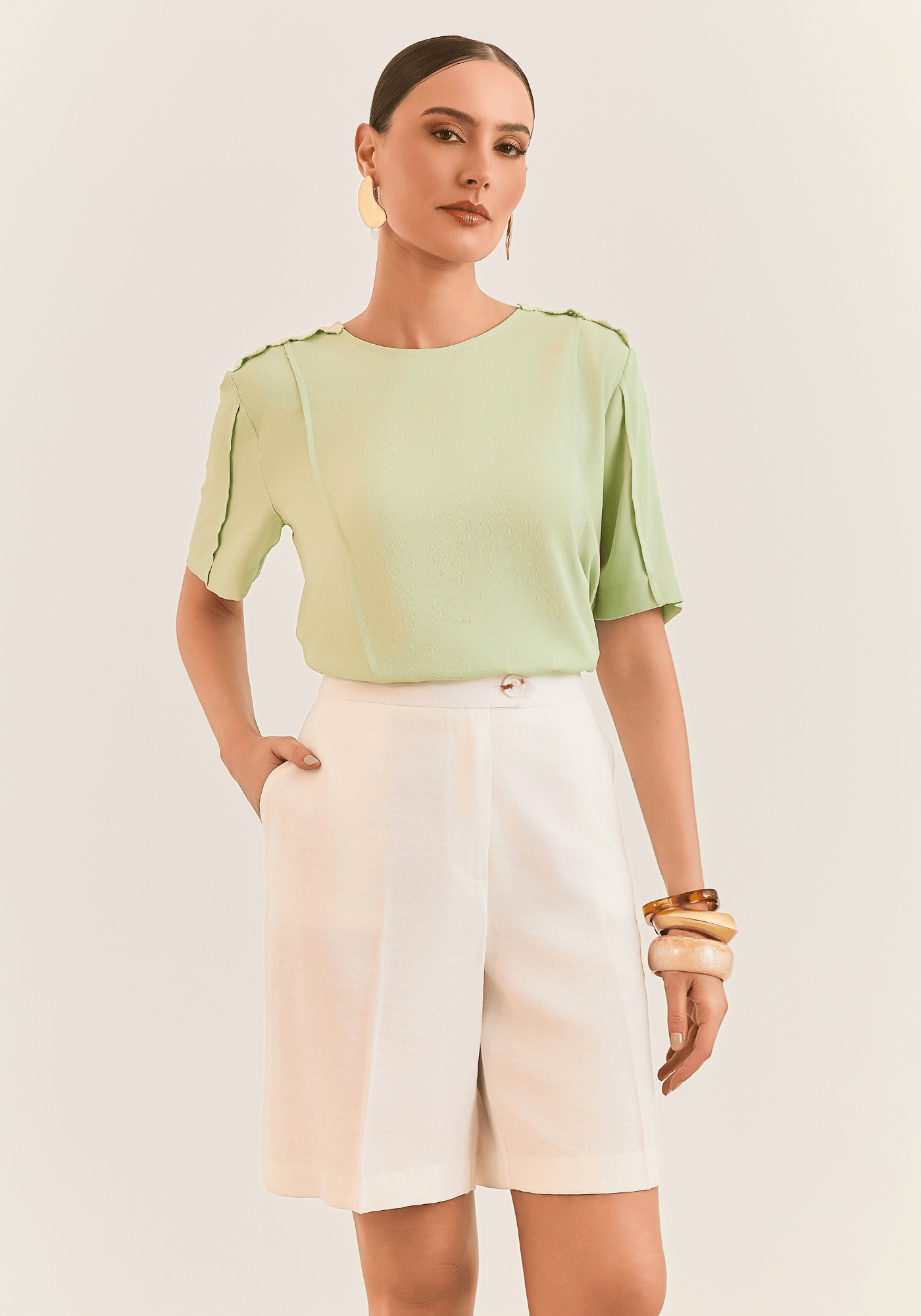 01 bermuda jobs branca