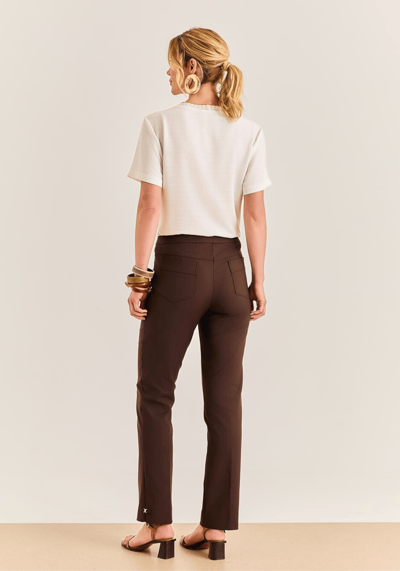 03 blusa decote retilinea off