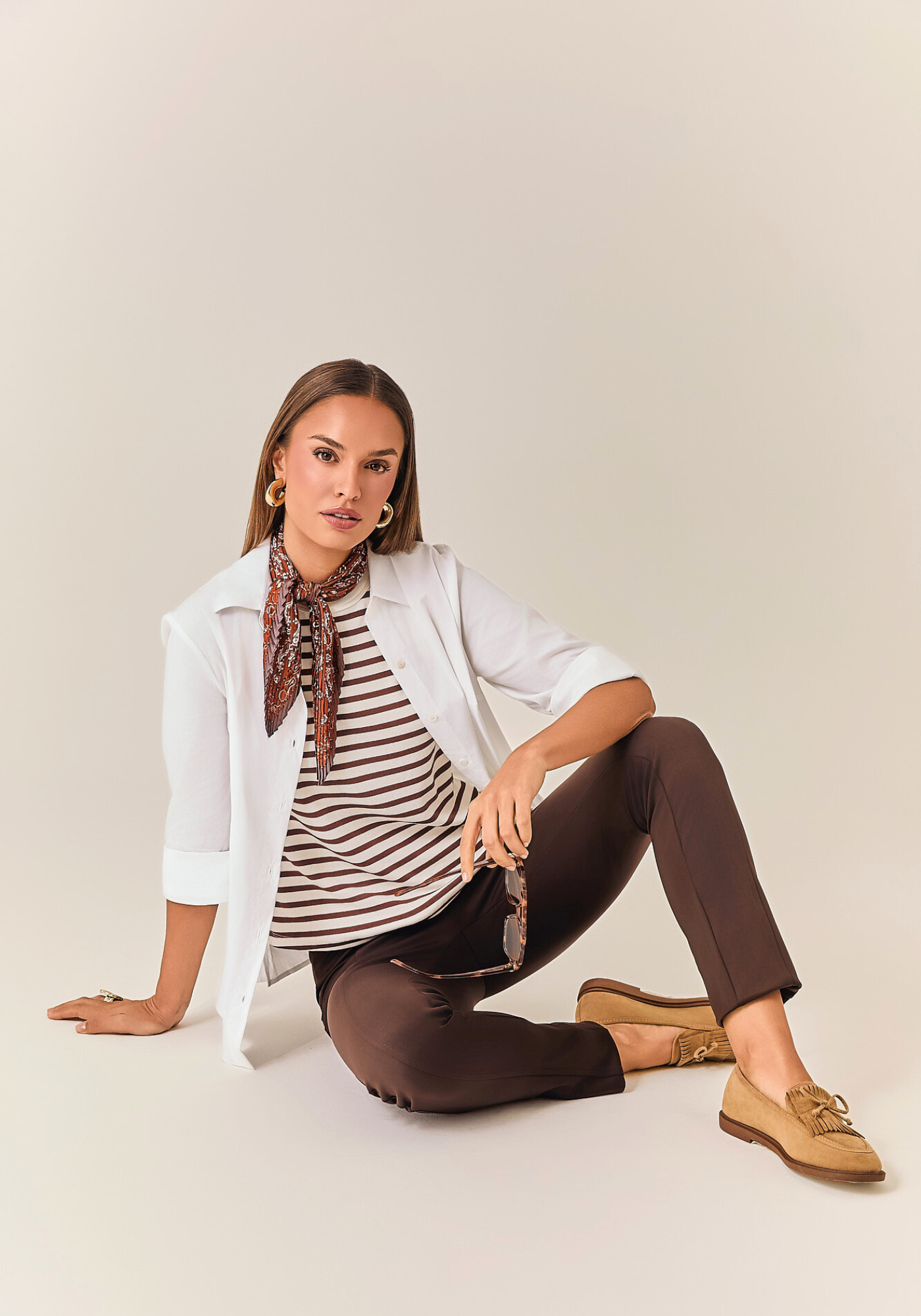 04 calca basica de malha elastico reforcado no cos mascavo